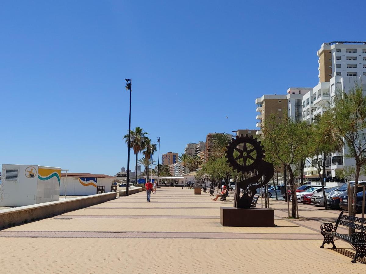 Apartamento 315 En Paseo Maritimo 96 푸엔히롤라 외부 사진