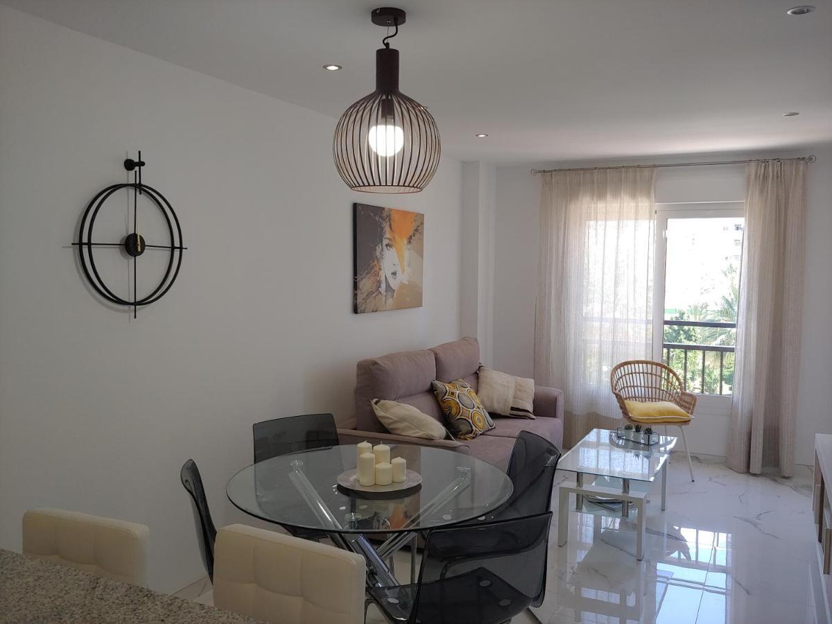 Apartamento 315 En Paseo Maritimo 96 푸엔히롤라 외부 사진